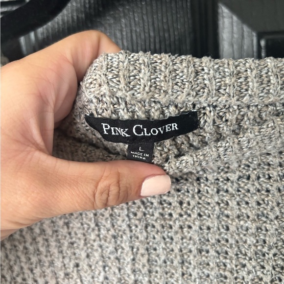 Pink Clover Greige Crew Neck Sweater with Ribbed Texture - Picture 3 of 6